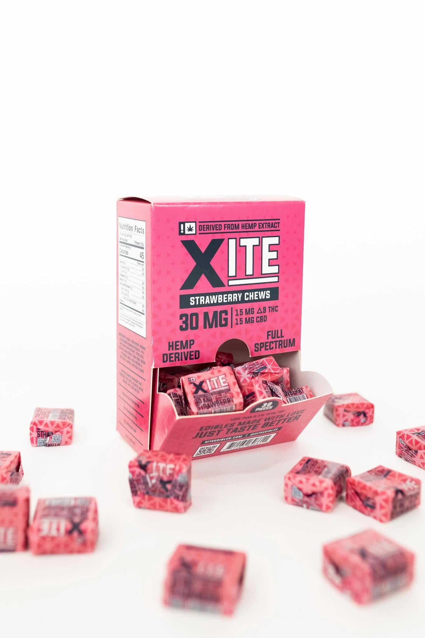 XITE - D9 Strawberry Chew